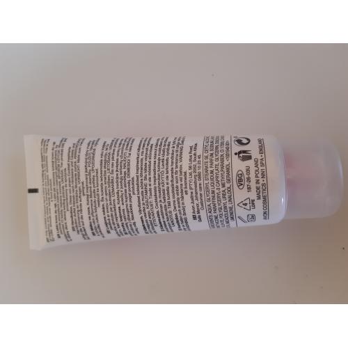 Avon Naturals, Cocktail Collection, Raspberry & Cassis [Wild Berries Shake] Hand Lotion (Krem do rąk `Malina i czarna porzeczka`) - opinie | zdjęcie do recenzji od paula54555 - 1