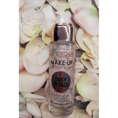 Bielenda Make-up Aademie, Kaszmirowa baza pod makijaż z nićmi piękna `Silky Petals` - opinie | zdjęcie do recenzji od pannaojanna