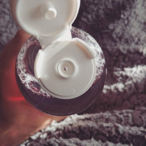 Eveline Cosmetics Łagodzący płyn micelarny do demakijażu oczu, twarzy i ust 5 w 1 - opinie | zdjęcie do recenzji od mama_bobaska_songa - 2