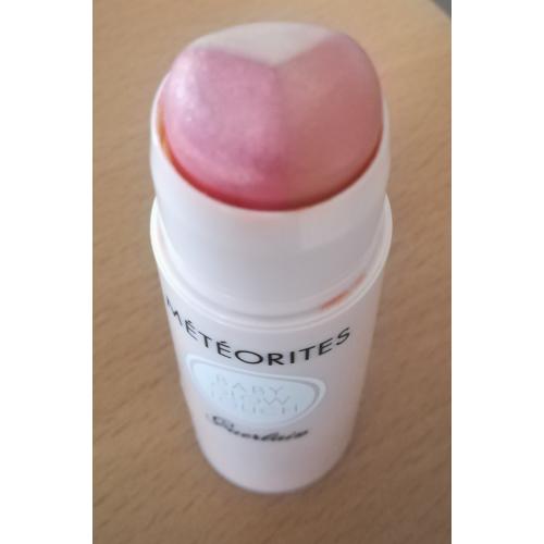 Guerlain Meteorites, Baby Glow Touch Stick (Sztyft do konturowania) - opinie | zdjęcie do recenzji od Alexisian - 3