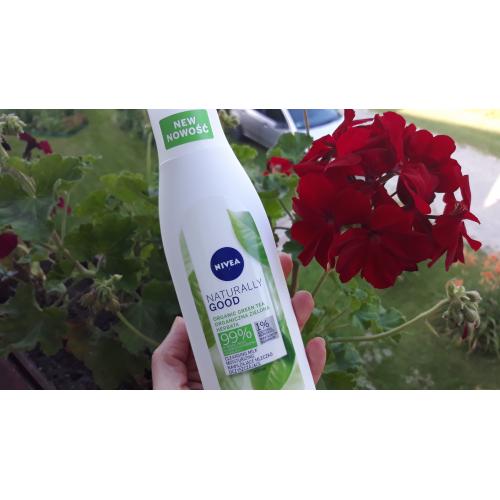 Nivea Naturally Good, Nawilżające mleczko z organiczną zieloną herbatą - opinie | zdjęcie do recenzji od Viki2892