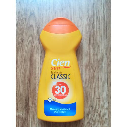Cien Sun, Sun Lotion Classic SPF 30 (Mleczko do opalania) - opinie | zdjęcie do recenzji od Lukrecja63 - 1