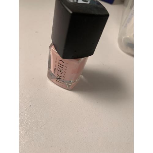 Ingrid Cosmetics Estetic Gloss Gel Nail Polish (Lakier do paznokci) - opinie | zdjęcie do recenzji od ElenaGrb