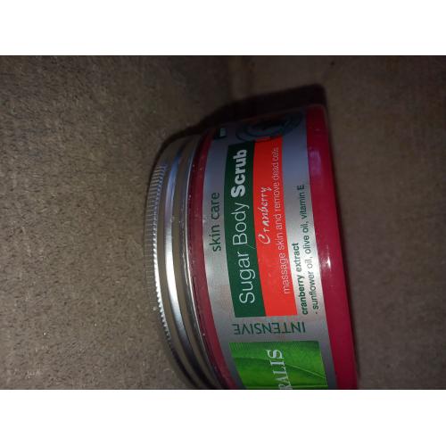 Naturalis Sugar Body Scrub  Cranberry (Peeling do ciała `Żurawina`) - opinie | zdjęcie do recenzji od madzik2365 - 1