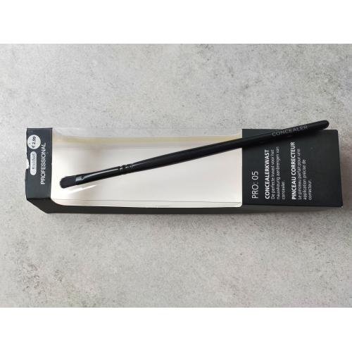 Kruidvat Professional, Concealer Brush  Pro 5 (Pędzel do korektora) - opinie | zdjęcie do recenzji od Mara78 - 3
