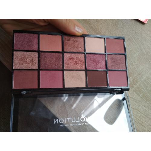 Revolution Beauty (Makeup Revolution) Re-Loaded, Provocative Eyeshadow Palette (Paleta cieni) - opinie | zdjęcie do recenzji od Ariellaariari - 3
