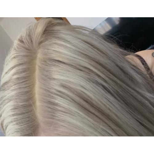 Batiste Dry Shampoo A Hint of Colour Light & Blonde (Suchy szampon do włosów dla blondynek (stara wersja)) - opinie | zdjęcie do recenzji od loffciamxd
