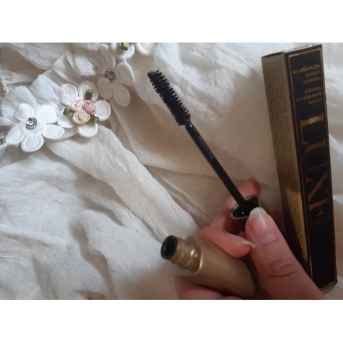Avon Luxe, Volume Extravagance Mascara (Pogrubiający tusz do rzęs) - opinie | zdjęcie do recenzji od paula54555 - 2