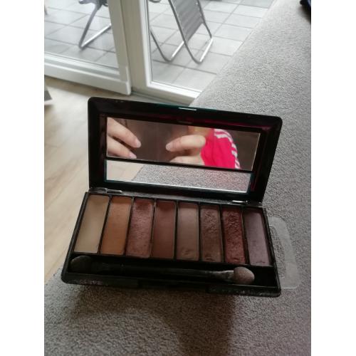 Rimmel Magnif’Eyes, Eyeshadow Palette (Paletka cieni) - opinie | zdjęcie do recenzji od marta_pi - 3