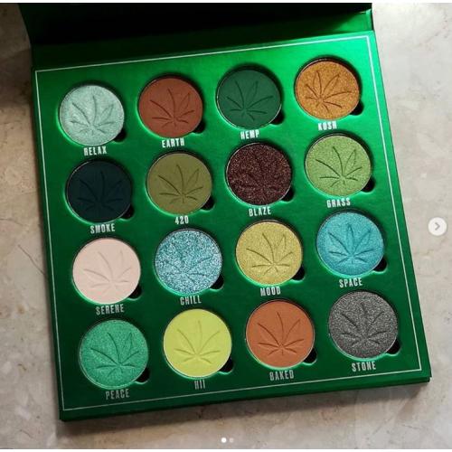 Makeup Obsession London So Dope, Shadow Palette with Cannabis Sativa (Paleta cieni do powiek) - opinie | zdjęcie do recenzji od tinyfoxytail