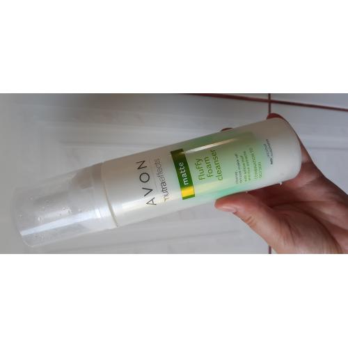 Avon Nutra Effects, Fluffy Foam Cleanser (Odświeżająca pianka do oczyszczania twarzy) - opinie | zdjęcie do recenzji od dunianasia