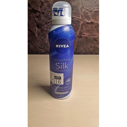 Nivea Silk Mousse, Mus do mycia ciała pod prysznic z olejkami pielęgnującymi - opinie | zdjęcie do recenzji od Klaudim
