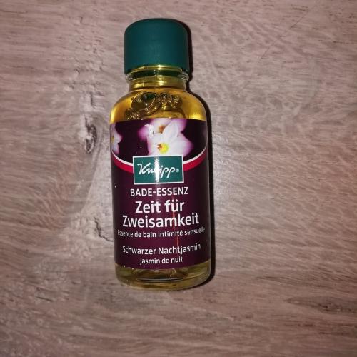 Kneipp Zeit für Zweisamkeit Aroma-Pflegebad (Olejek do kąpieli `Jaśmin`) - opinie | zdjęcie do recenzji od Skarbus19