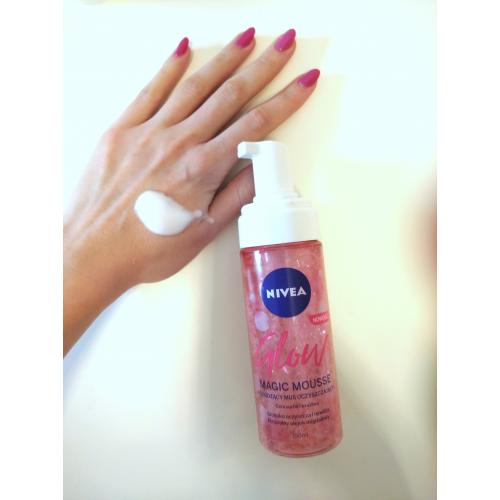 Nivea Glow, Magic Mousse, Reinigungsschaum (Rozświetlająca magiczna pianka) - opinie | zdjęcie do recenzji od Ilayla - 1
