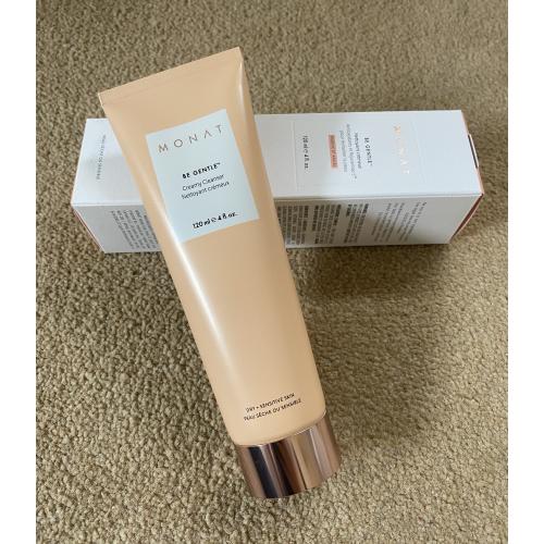 Monat Be Gentle Creamy Cleanser (Żel do mycia twarzy) - opinie | zdjęcie do recenzji od kosmetycznieIGrA