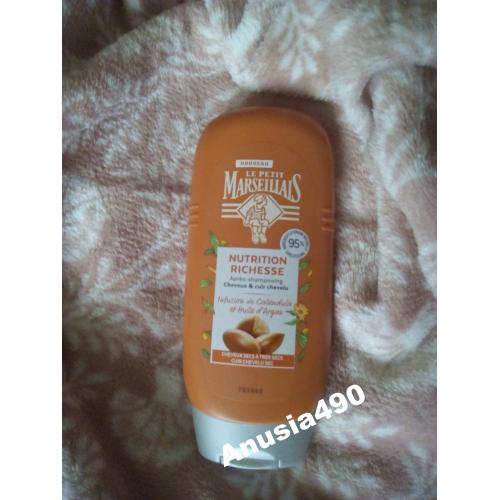 Le Petit Marseillais Apres-shampooing Nutrition Richesse Cheveux  Infusion de Calendula et Huile d'Argan (Odżywka do włosów `Napar z nagietka i olej arganowy`) - opinie | zdjęcie do recenzji od Anusia490