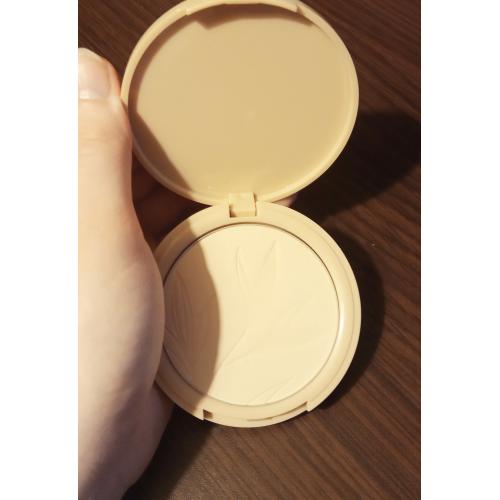 Bell Natural Beauty, Pressed Powder (Kryjący puder prasowany z olejem arganowym) - opinie | zdjęcie do recenzji od flexi_88