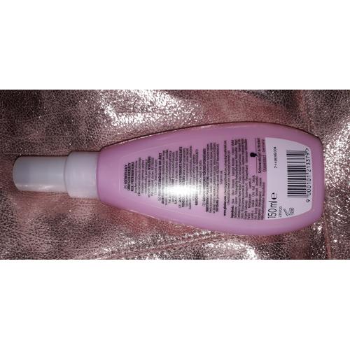 Schwarzkopf Gliss Hair Repair, Glossing Beauty Milk with Milk Protein (Rozświetlający spray do włosów z proteinami mleka) - opinie | zdjęcie do recenzji od KITKA_23 - 2