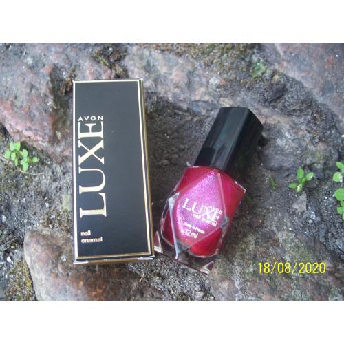 Avon Luxe, Nail Enamel (Lakier do paznokci) - opinie | zdjęcie do recenzji od Smerfeta83 - 1