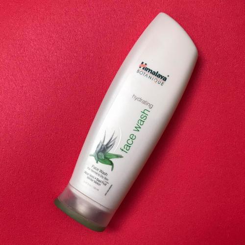 Himalaya Botanique Himalaya  Hydrating Face Wash (Nawilżający żel do mycia twarzy) - opinie | zdjęcie do recenzji od Deluther