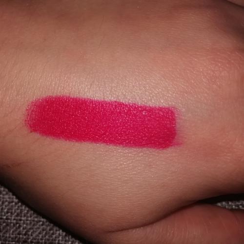 Maybelline New York Color Sensational, Loaded Bolds Lipstick (Pomadka do ust) - opinie | zdjęcie do recenzji od Skarbus19 - 2