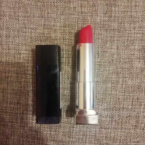 Maybelline New York Color Sensational, Loaded Bolds Lipstick (Pomadka do ust) - opinie | zdjęcie do recenzji od Skarbus19 - 1