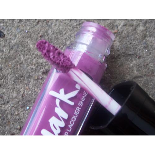 Avon Mark., Liquid Lip Lacquer Shine (Błyszcząca szminka w płynie) - opinie | zdjęcie do recenzji od Smerfeta83 - 1