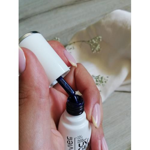 Clavier Luxury, UV LED Nail Hybrid Gel Polish Soak-off (Lakier hybrydowy) - opinie | zdjęcie do recenzji od Mrs_anix - 1