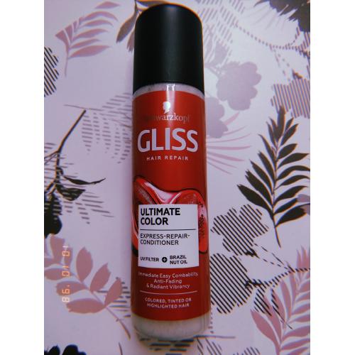 Schwarzkopf Gliss Ultimate Color, Ekspresowa odżywka regenerująca - opinie | zdjęcie do recenzji od Rumcykiewicz