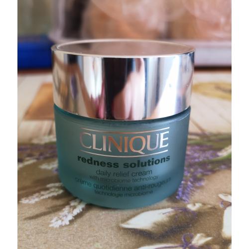 Clinique Redness Solutions, Daily Relief Cream (Kojący krem nawilżający na dzień) - opinie | zdjęcie do recenzji od PaulinaBednarz