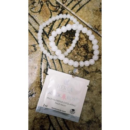 Herla Black Rose, Multi- Nutritive Exfoliating Face Mask (Multiodzywcza maska eksfoliujaca do twarzy) - opinie | zdjęcie do recenzji od Aniel_lka