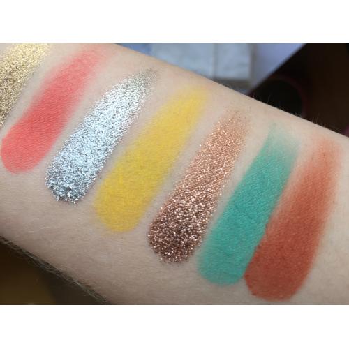 Jeffree Star Thirsty, Eyeshadow Palette (Paleta 15 cieni do powiek) - opinie | zdjęcie do recenzji od Starakociara