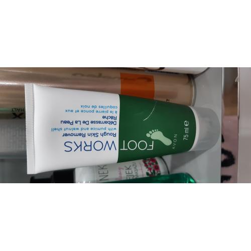 Avon Foot Works, Rough Skin Remover (Złuszczający peeling do stóp) - opinie | zdjęcie do recenzji od Ewelinka2701
