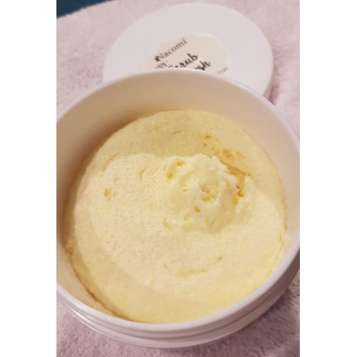 Nacomi Scrub & Wash, Sweet Blueberry Foam (Pianka peelingująco - myjąca) - opinie | zdjęcie do recenzji od Staria - 1