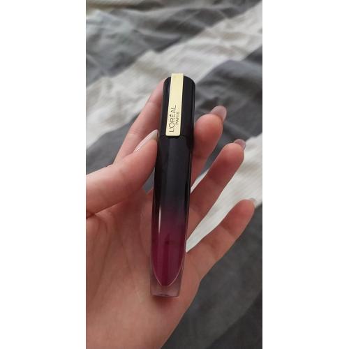 L'Oreal Paris Brilliant Signature High Shine Colour Lip (Pomadka w płynie) - opinie | zdjęcie do recenzji od Shadingmarder