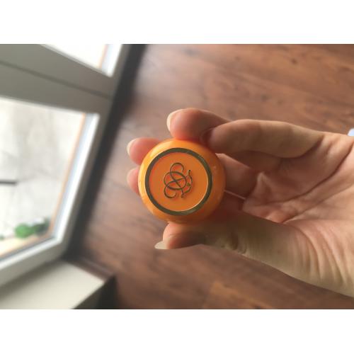 Oriflame Tender Care Protecting Balm with Orange Seed Oil (Krem uniwersalny z olejkiem z pestek pomarańczy) - opinie | zdjęcie do recenzji od Deckowa - 1