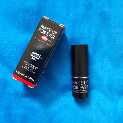 Make Up For Ever Artist Rouge Lipstick Creme (Pomadka do ust) - opinie | zdjęcie do recenzji od MoniaPasi