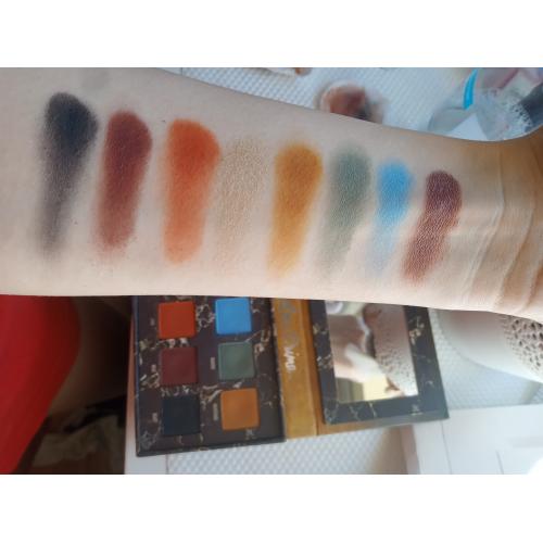 Lime Crime Venus II Palette (Paleta 8 cieni do powiek) - opinie | zdjęcie do recenzji od wiliamAKAwilhelm - 1