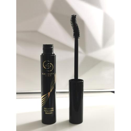 Oriflame Giordani Gold, Volumising Fortemente Mascara (Zwiększający objętość tusz do rzęs) - opinie | zdjęcie do recenzji od magdalenka_mzk