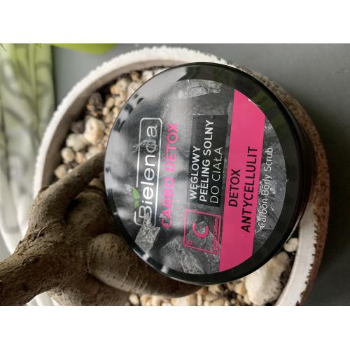 Bielenda Carbo Detox, Węglowy peeling do ciała - opinie | zdjęcie do recenzji od Magda_Lena_Magda - 1