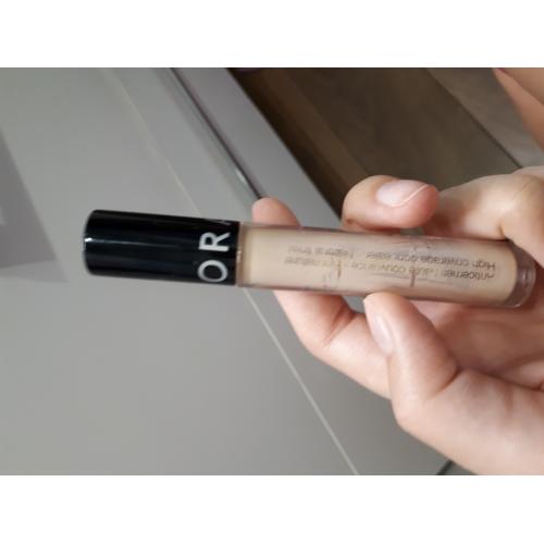 Sephora High Coverage Concealer Natural Finish (Korektor cieni pod oczami o wysokim poziomie krycia `Naturalny efekt`) - opinie | zdjęcie do recenzji od Sawi92