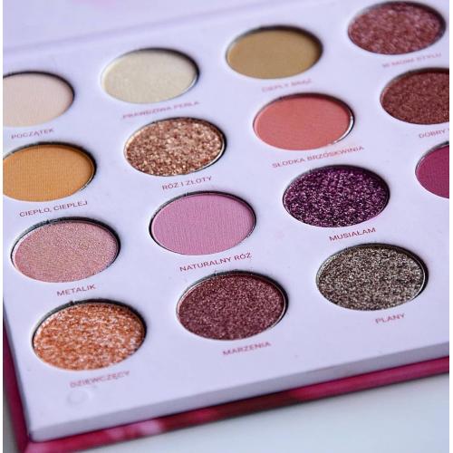 Glam Shop GlamBOX, Autoportret by Hania, Paleta cieni do powiek - opinie | zdjęcie do recenzji od AneczkaK86 - 2