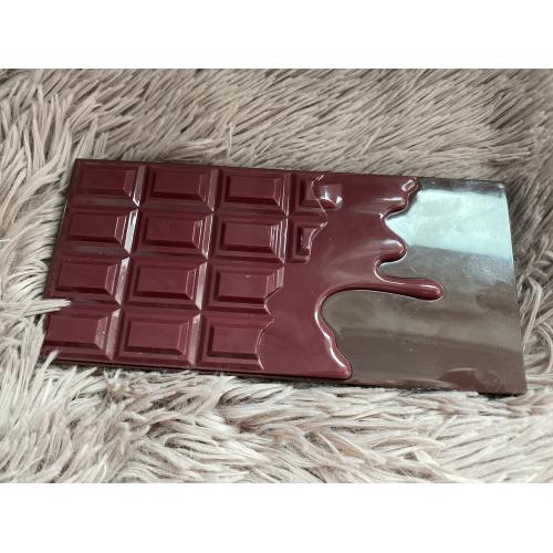 I Heart Revolution Cranberries and Chocolate Shadow Palette (Paleta 18 cieni do powiek) - opinie | zdjęcie do recenzji od julaa_94 - 2