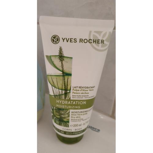 Yves Rocher Hydratation, Lait Rehydratant Corps Peaux Seches [Moisturizing Body Lotion Dry Skin] (Intensywnie nawilżające mleczko do ciała) - opinie | zdjęcie do recenzji od taktojamarta