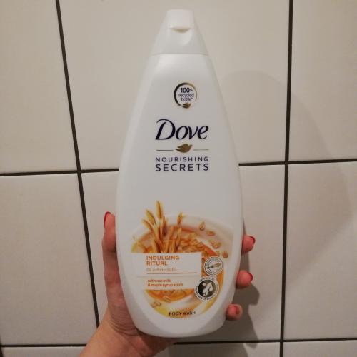 Dove Nourishing Secrets, Indulging Ritual, Body Wash with Oat Milk & Maple Syrup Scent (Żel pod prysznic `Mleko owsiane i syrop klonowy`) - opinie | zdjęcie do recenzji od Luqia