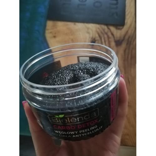 Bielenda Carbo Detox, Węglowy peeling do ciała - opinie | zdjęcie do recenzji od masdziulq - 1