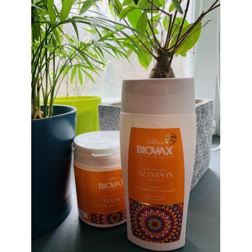 L'biotica Biovax Limited Collection, Jaśmin Indyjski i Mleko Kokosowe, Regenerujący szampon do włosów osłabionych i wypadających - opinie | zdjęcie do recenzji od Magda_Lena_Magda - 2