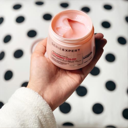 L'Oreal Professionnel Serie Expert, Vitamino Color, Color Radiance System Masque (Maska do włosów farbowanych) - opinie | zdjęcie do recenzji od Redakcja_Wizazpl