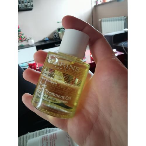 Clarins Huile Tonic [Body Treatment Oil] (Aromaterapeutyczny olejek tonujący do ciała) - opinie | zdjęcie do recenzji od kaszkkka