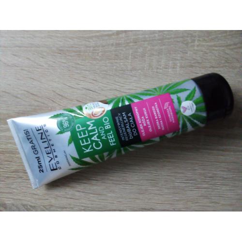 Eveline Cosmetics Keep Calm and Feel Bio, Intensywnie regenerujący biobalsam do ciała `Olejek konopny, róża i olejek kukui` - opinie | zdjęcie do recenzji od Marti_13